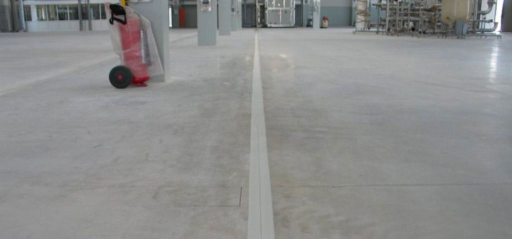 pavimento-resina-ripristino-giunti-industriale-dopo-giesse-service-1500x700 pavimento-resina-ripristino-giunti-industriale-dopo-giesse-service-1500x700