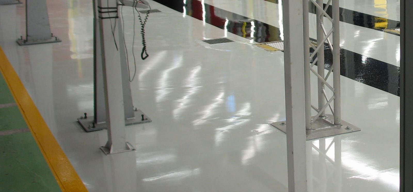 rivestimento-autolivellante-epossidico-giesse-service-progetti-industriali