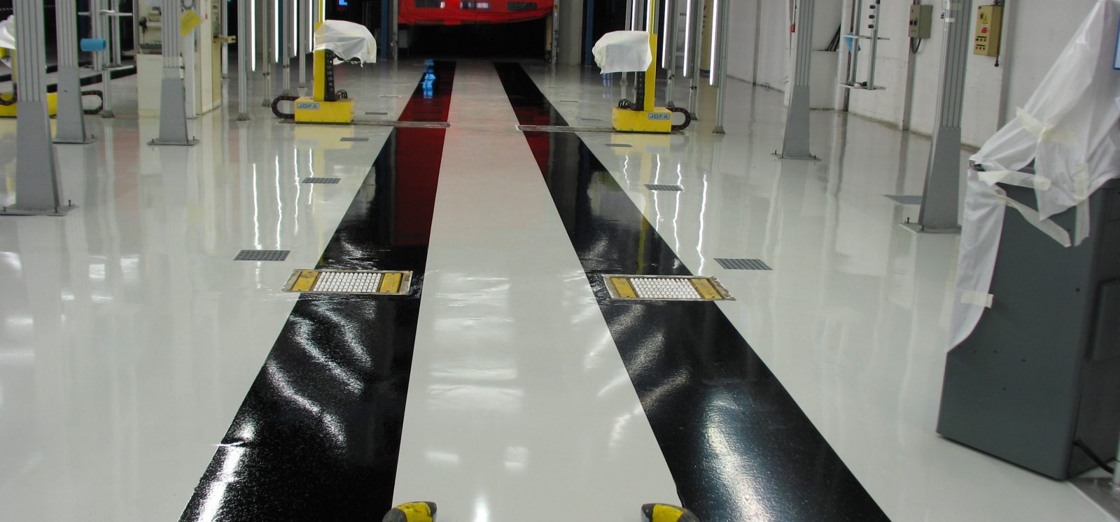 rivestimento-pavimenti-industriale-autolivellante-resina-epossidica-poliuretanica-giesse-service